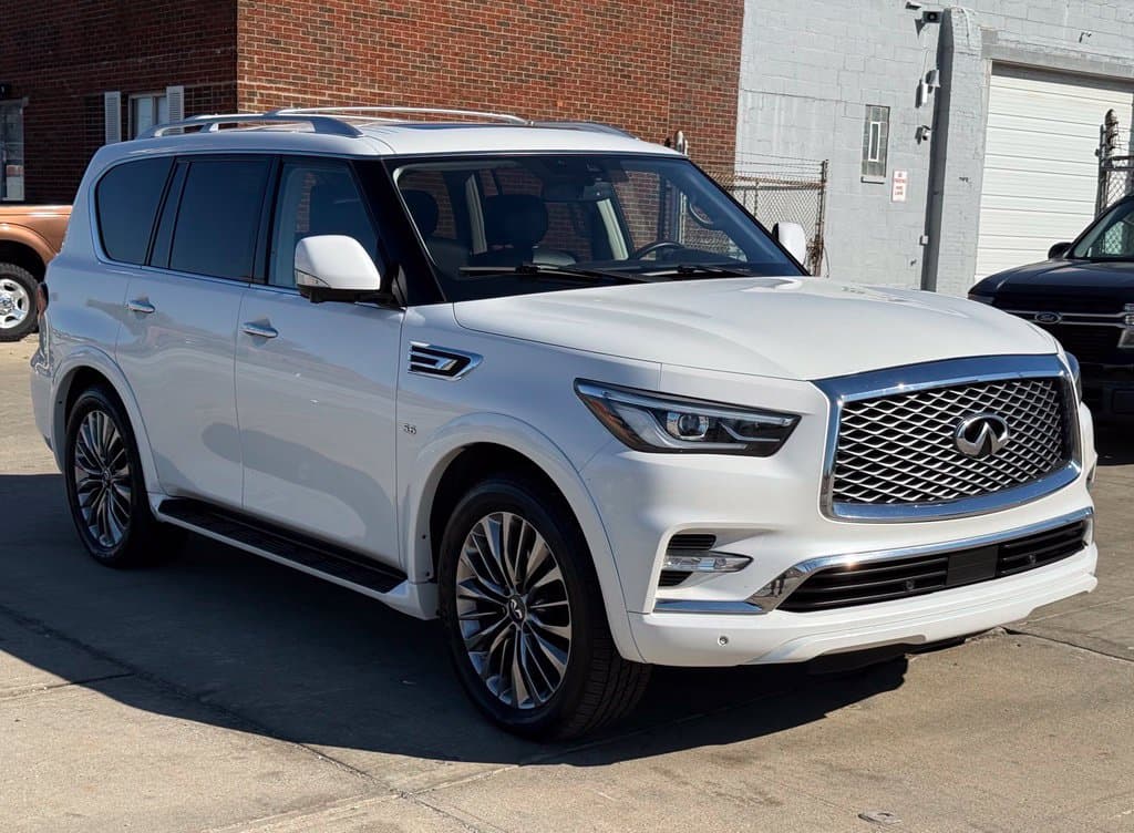 Photo 4 of 2019 INFINITI QX80 Luxe