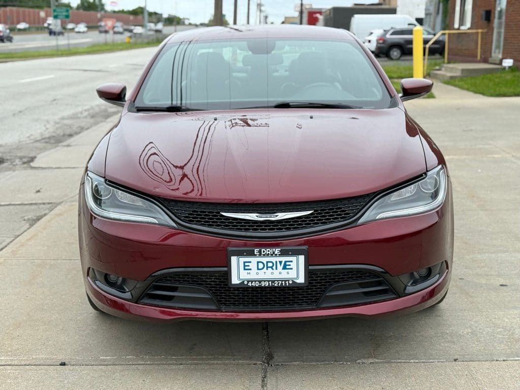 Photo 2 of 2016 Chrysler 200 S