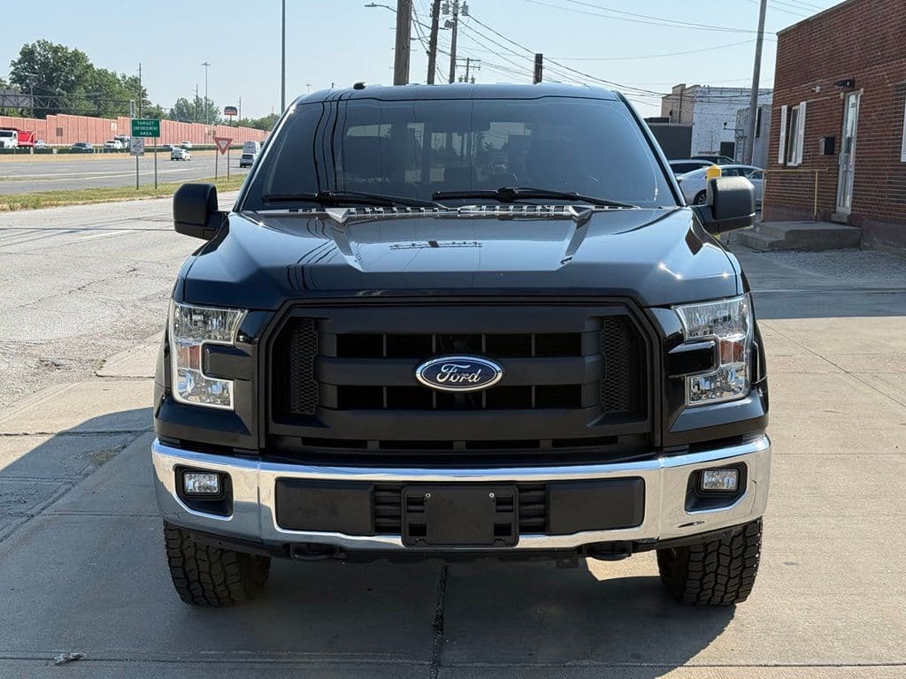 Photo 2 of 2017 Ford F-150 XL