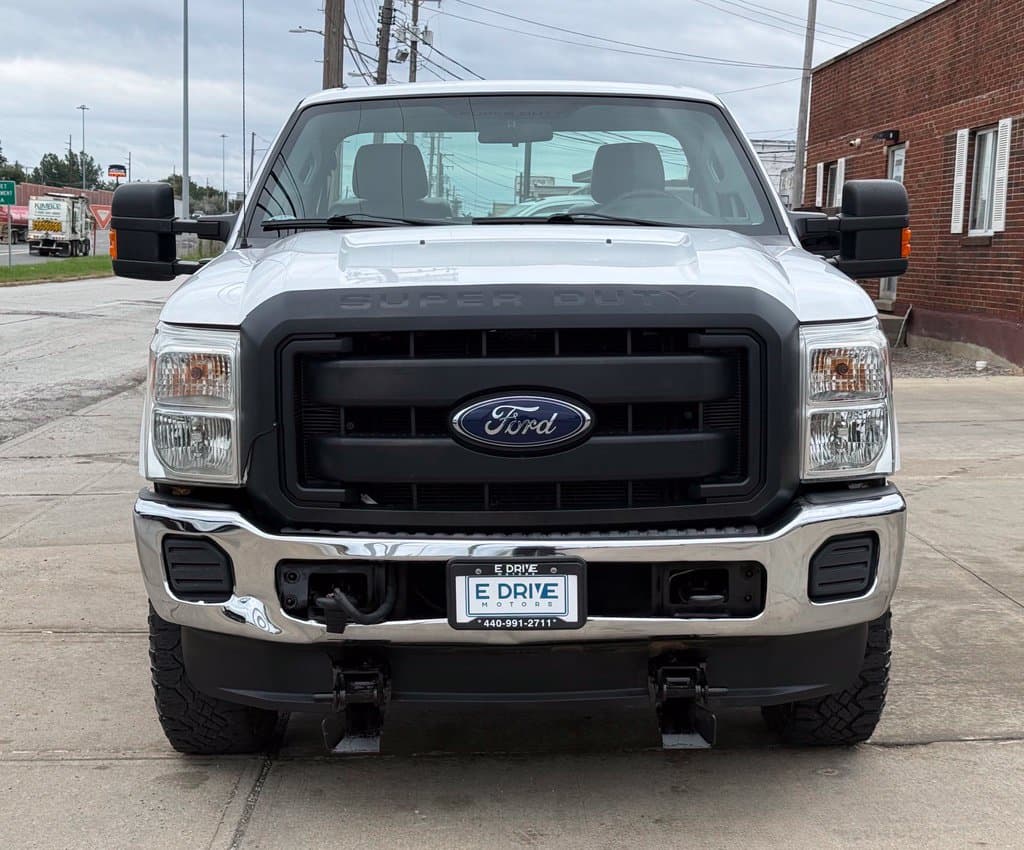 Photo 2 of 2016 Ford F-350 Super Duty XL