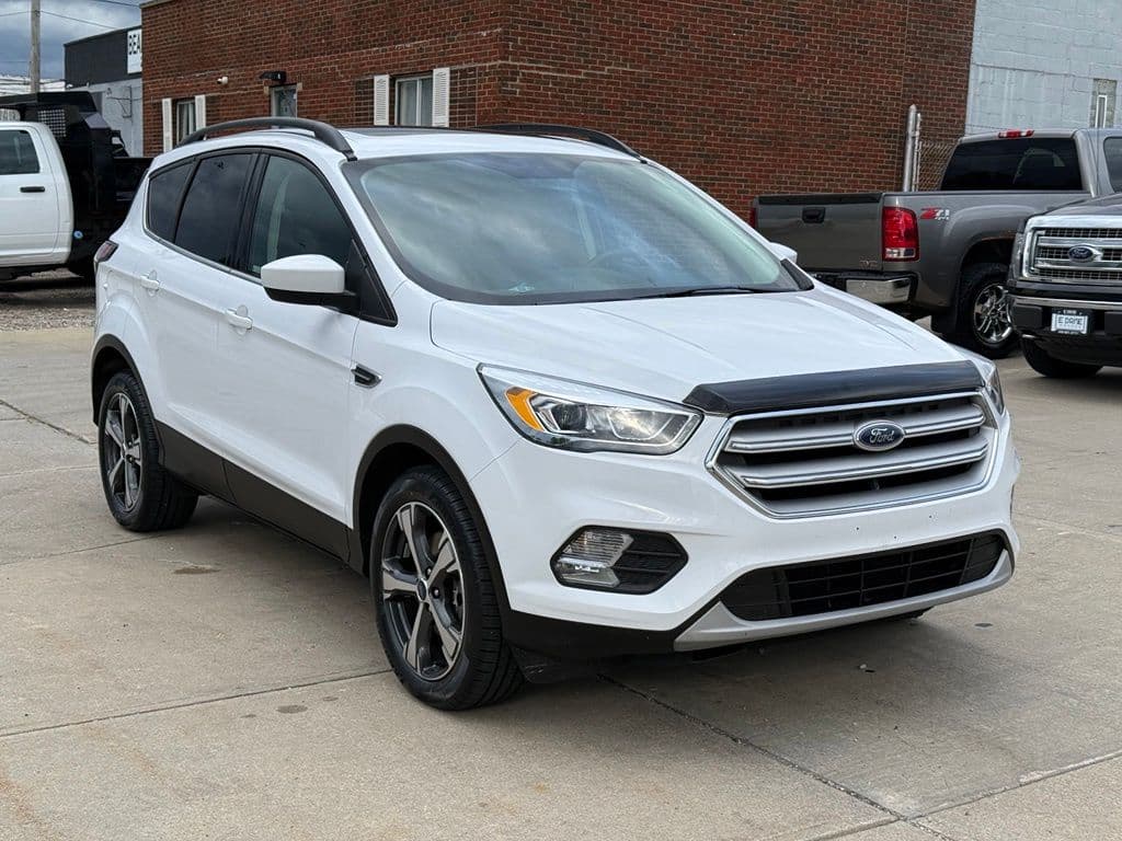 Photo 4 of 2018 Ford Escape SEL