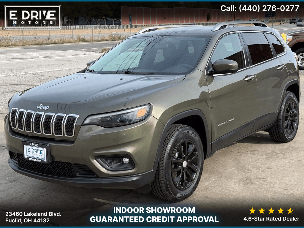 Photo 1 of 2019 Jeep Cherokee Latitude