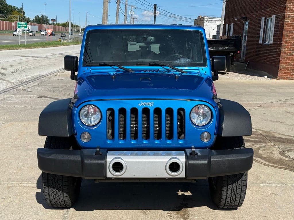2015 Jeep Wrangler Unlimited Sport - Image 2