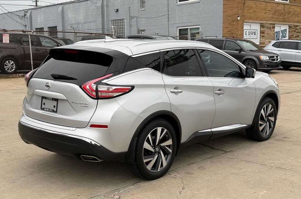 2017 Nissan Murano Platinum - Image 5