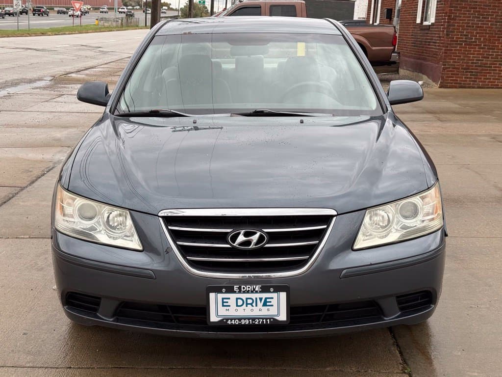 Photo 2 of 2010 Hyundai SONATA GLS
